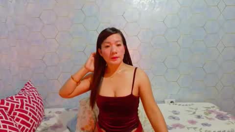 im cherry online show from February 2026 09:55:01 PM