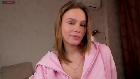 Lina online show from November 2025 01:16:02 AM