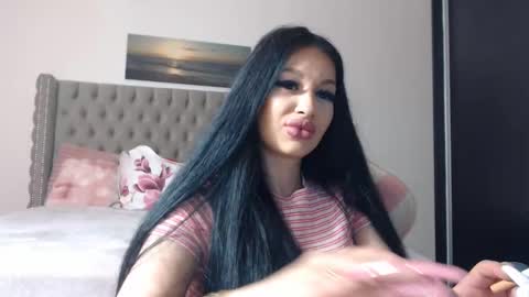 Lisa online show from March 2026 07:36:02 PM