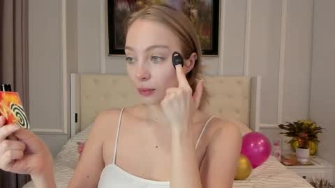 Lisa online show from April 2026 04:41:01 AM