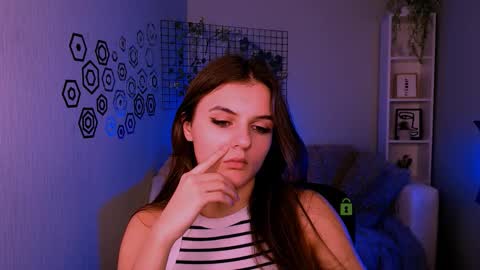 Lisa online show from December 2025 01:16:02 PM