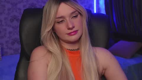 lisa_elfy online show from December 2024 11:07:02 PM