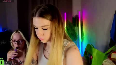 lisa_rabbit online show from June 2026 01:08:02 AM