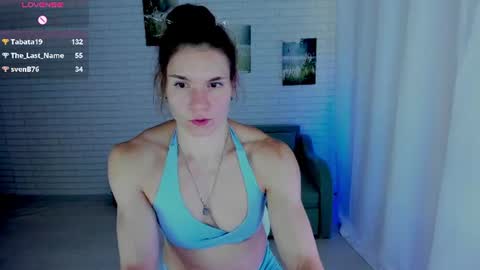 Snapshot of lisa_ree_ chatting on July 2026 10:39:01 AM lisa online show from July 2026 10:39:01 AM