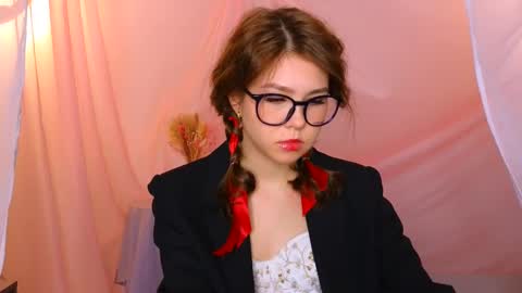  Lisa  online show from February 2025 08:11:02 AM