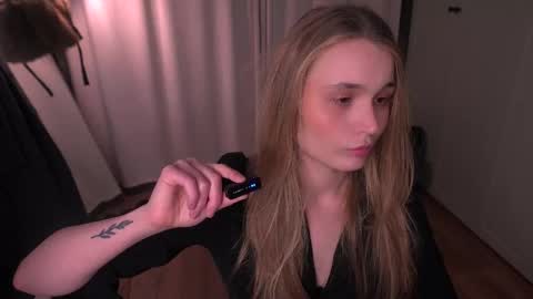 Elisabeth or Lisa online show from March 2026 08:23:02 PM