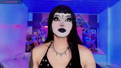 lisa_sparkleee online show from April 2026 02:40:02 AM