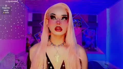 lisa_sparkleee online show from May 2026 03:02:02 AM