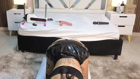 lisa_sweetas online show from February 2026 01:29:02 AM