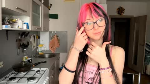 Aileen online show from April 2026 06:13:05 AM