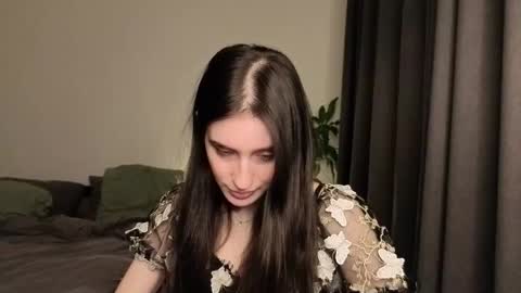 Lisa online show from November 2025 10:09:01 PM