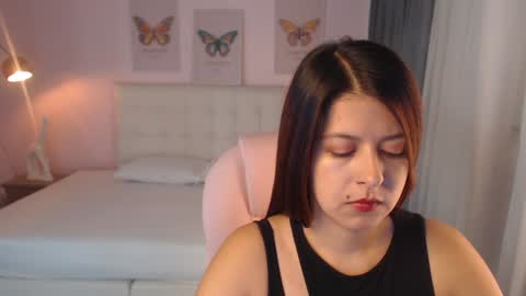 Snapshot of liss_black chatting on January 2025 12:30:02 PM Andrea online show from January 2025 12:30:02 PM