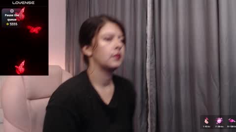 Snapshot of liss_black chatting on November 2025 03:29:02 AM Andrea online show from November 2025 03:29:02 AM