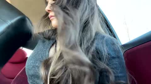 Lissa online show from February 2026 10:01:01 AM