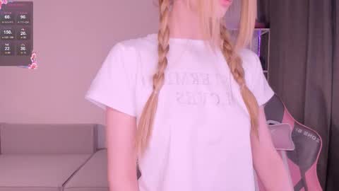 Snapshot of lissa__fox chatting on November 2025 11:20:02 AM lissa online show from November 2025 11:20:02 AM