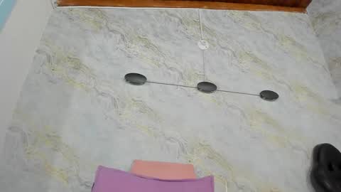 Lisa online show from February 2025 09:25:02 AM