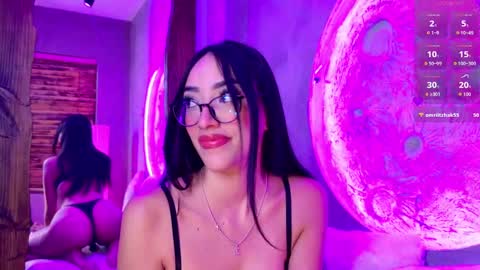 Isaa  online show from October 2025 10:02:01 AM