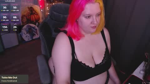 Snapshot of lissamuff chatting on November 2025 04:51:02 PM Lissa online show from November 2025 04:51:02 PM