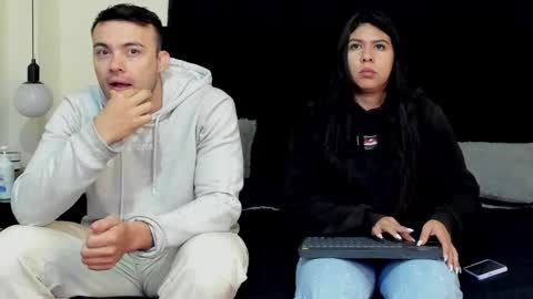 Natalia and alejandro online show from December 2025 10:22:02 AM