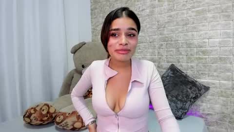 Snapshot of lissbrown chatting on March 2026 07:07:01 PM Liss Brown online show from March 2026 07:07:01 PM