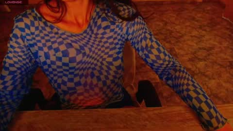 Liss online show from September 2025 05:03:02 PM