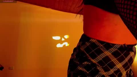 Liss online show from October 2025 04:07:02 PM