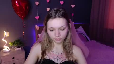 Lena online show from February 2025 04:37:02 AM