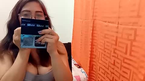 Snapshot of litamilf14 chatting on November 2025 07:41:02 AM litamilf14 online show from November 2025 07:41:02 AM