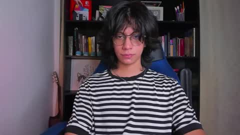 Literateboy online show from November 2025 01:15:01 AM