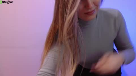 Snapshot of little___angell chatting on February 2025 03:27:01 PM Tina online show from February 2025 03:27:01 PM