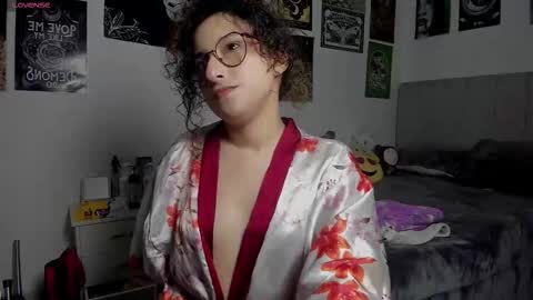 little__ammy online show from March 2026 06:10:01 AM