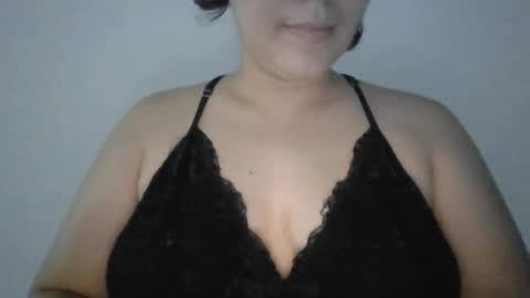 Snapshot of little_anef chatting on July 2026 04:23:02 AM little_anef online show from July 2026 04:23:02 AM
