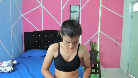 Michelle. online show from January 2025 06:23:01 PM