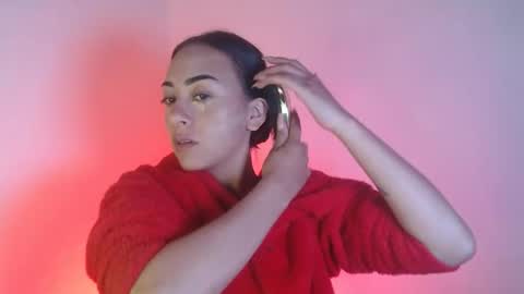 Snapshot of little_aphrodite2 chatting on October 2025 03:07:01 AM Aliciaparaisss online show from October 2025 03:07:01 AM