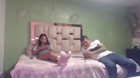 Snapshot of little_aphrodite2 chatting on November 2025 01:30:02 AM Aliciaparaisss online show from November 2025 01:30:02 AM