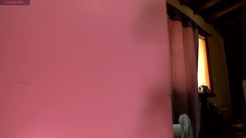 Izzi online show from February 2025 05:26:02 PM