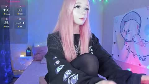 Maria online show from October 2025 09:14:02 PM