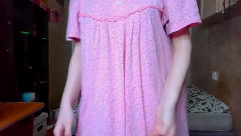 Alice.. online show from October 2025 04:46:01 PM