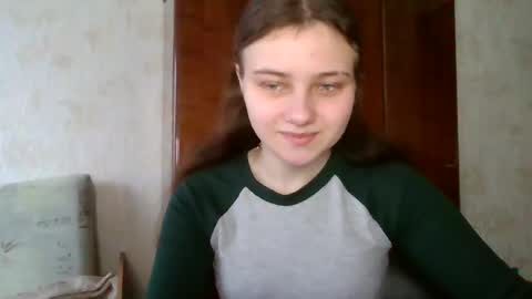 Snapshot of little_shygirl_ chatting on January 2025 07:04:02 AM little_shygirl_ online show from January 2025 07:04:02 AM