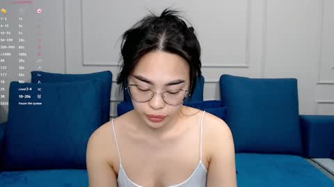 Snapshot of little_v1rgin_angel chatting on March 2025 04:44:02 PM Kwan online show from March 2025 04:44:02 PM