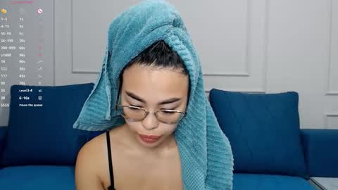 Snapshot of little_v1rgin_angel chatting on November 2025 10:16:01 AM Kwan online show from November 2025 10:16:01 AM