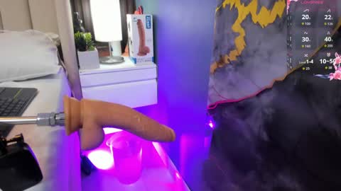 little_valentinaa online show from April 2026 11:56:01 AM