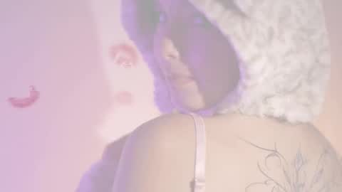 Snapshot of little_vel chatting on October 2025 06:50:02 PM Im your little Velinda online show from October 2025 06:50:02 PM