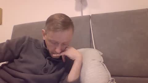 Willy online show from March 2026 07:57:02 AM