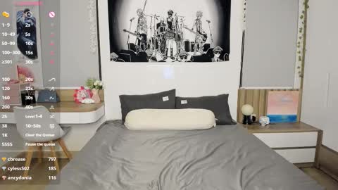 Snapshot of little_yena chatting on January 2026 07:11:01 PM Yena and Gabby online show from January 2026 07:11:01 PM