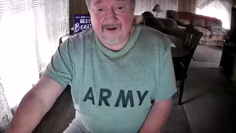 Snapshot of littled83057 chatting on February 2025 09:15:02 PM Littled83057 online show from February 2025 09:15:02 PM