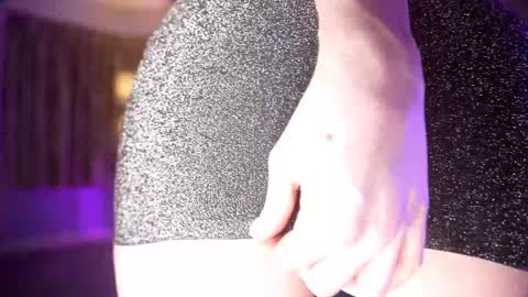 Emily Hill online show from December 2024 09:28:02 PM