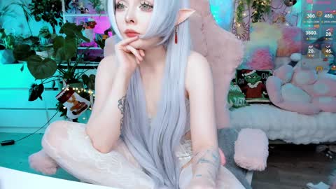 Snapshot of littleflufflepuff chatting on January 2025 05:37:01 PM Riza Riri Puff  online show from January 2025 05:37:01 PM