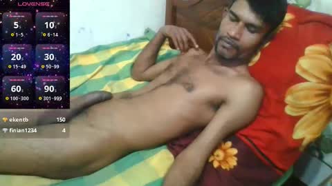 Snapshot of littlefuckomg chatting on November 2025 12:05:02 PM shan online show from November 2025 12:05:02 PM