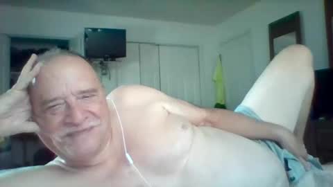 Snapshot of littlekenny1951 chatting on October 2025 06:29:01 PM littlekenny1951 online show from October 2025 06:29:01 PM